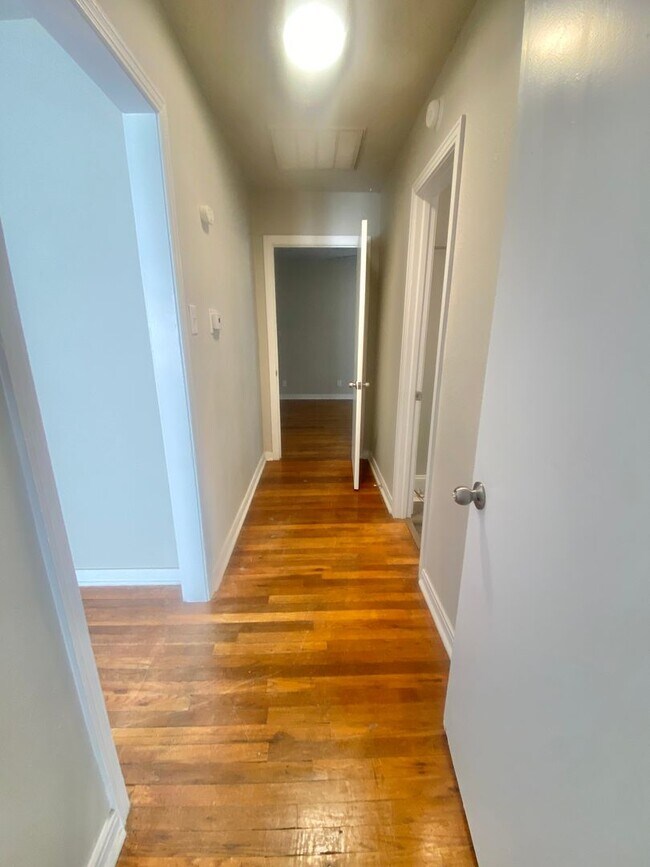 Photo - 2420 33rd St Unidad 2420 33rd Street - A