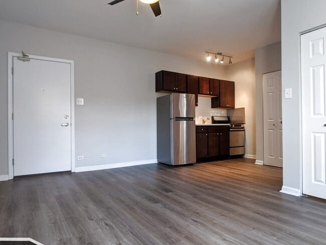 Photo - 1627 N Humboldt Blvd