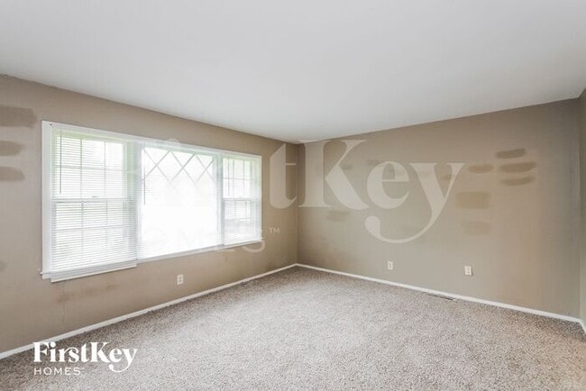 Photo - 7908 E 92nd St