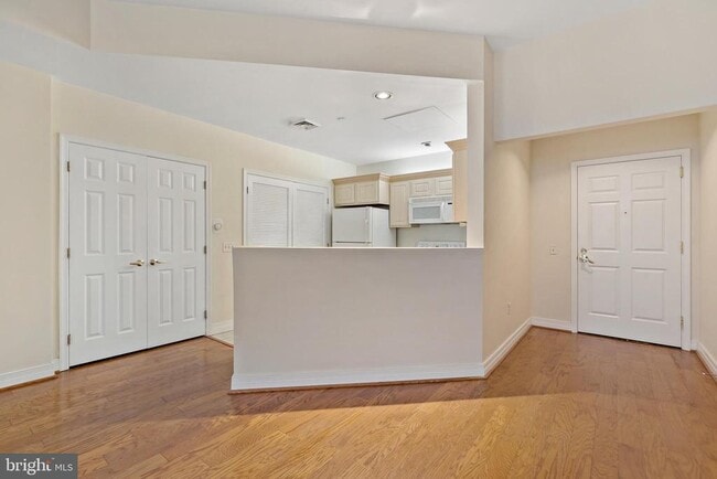 Photo - 1600 Arch St Unit 1716