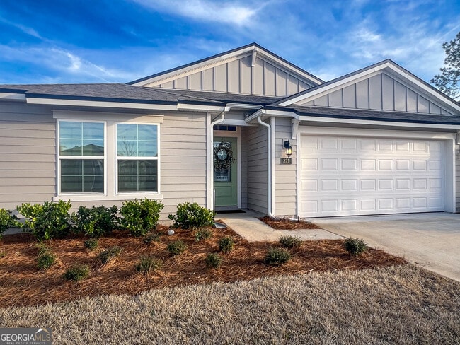 Photo - 321 Chinquapin Dr