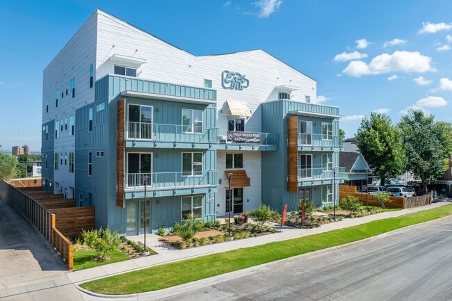 East 9th Apartments