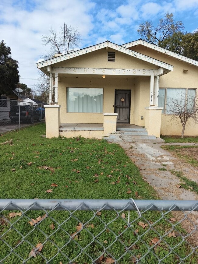 Photo - 3035 E El Monte Way