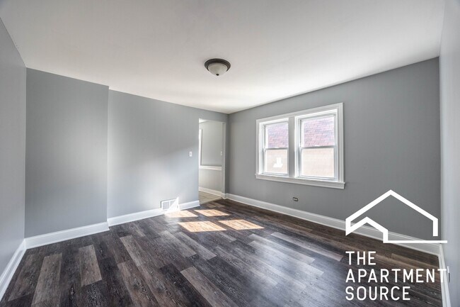 Photo - 2014 W 22nd Pl Unit 2