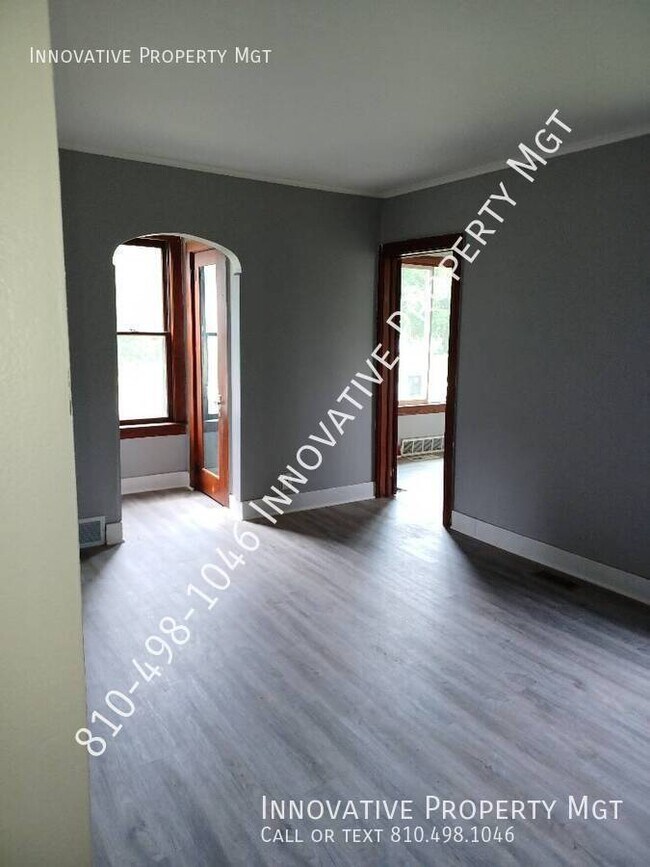 Photo - 3814 Brown St