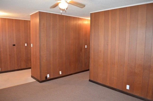 Building Photo - Goldenrod Apartments