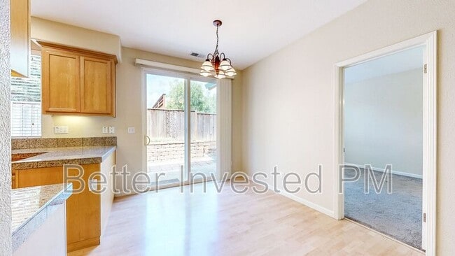 Photo - 1743 Waltzer Rd
