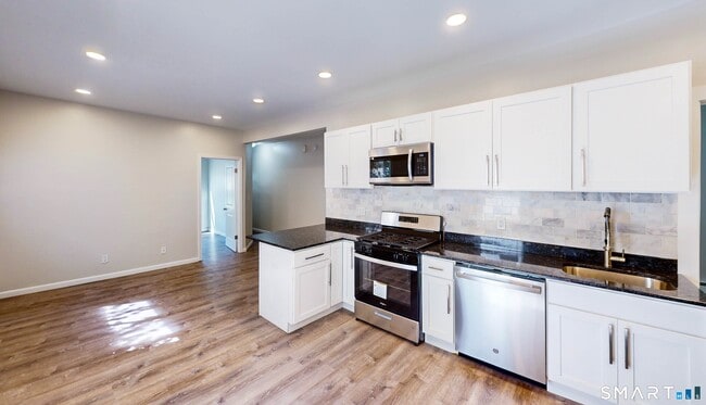591 Orchard St Unit 1