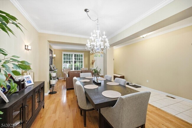 Photo - 75 Spring Hill Cir