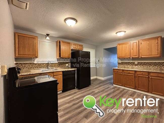 Photo - 7220 S Warner St