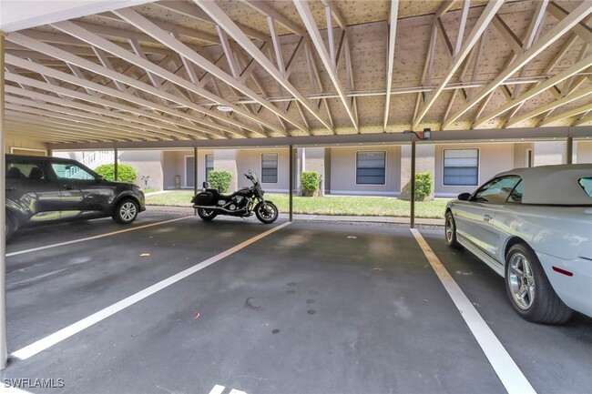Building Photo - 131 Cypress Way E Unit B Rental