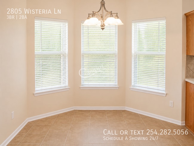 Photo - 2805 Wisteria Ln