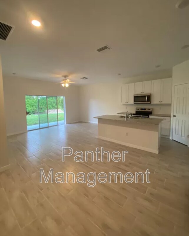 Photo - 1060 San Cristobal Ave