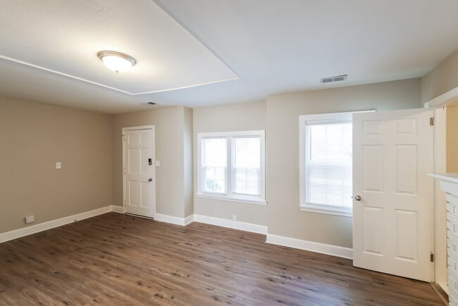 914 Park Pl