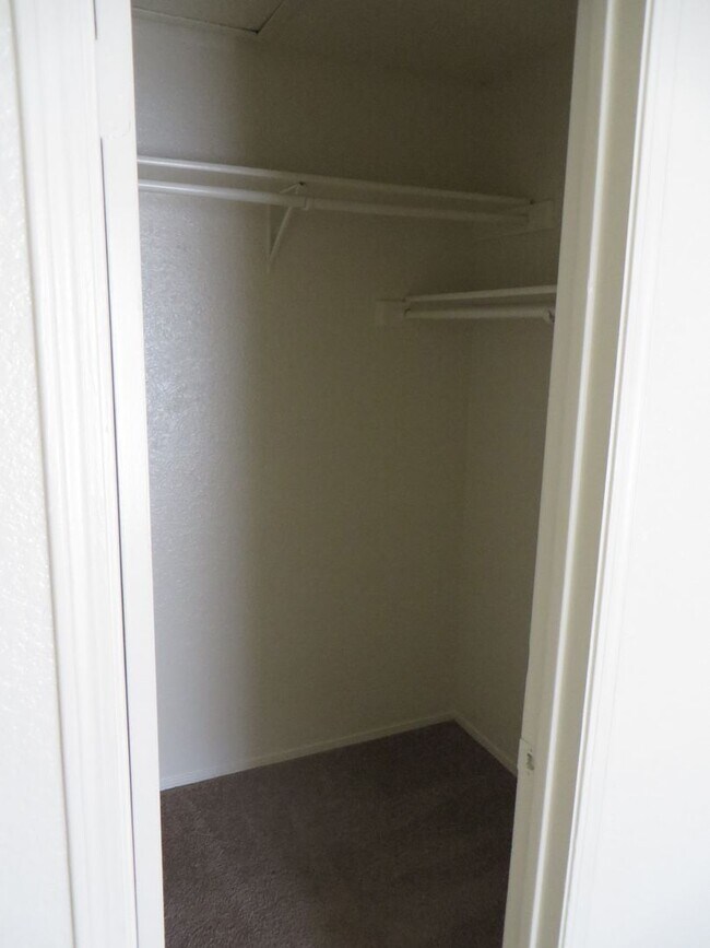 Photo - 2217 Katy Ln Unit C