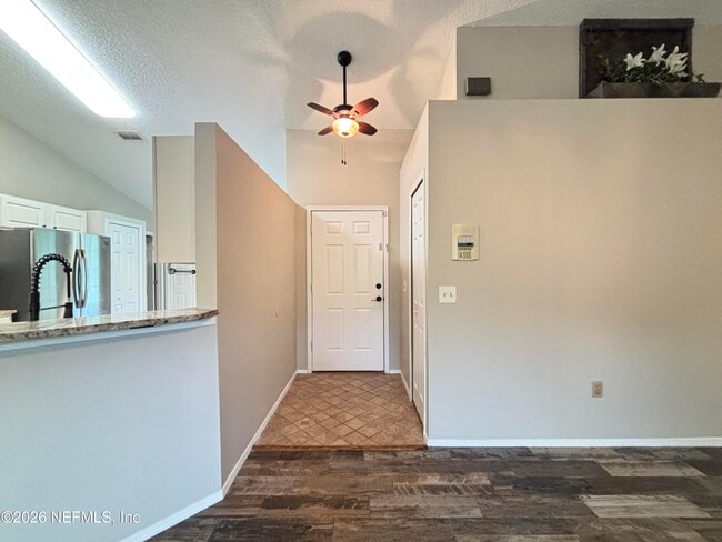 Photo - 1270 Tahoe Ct