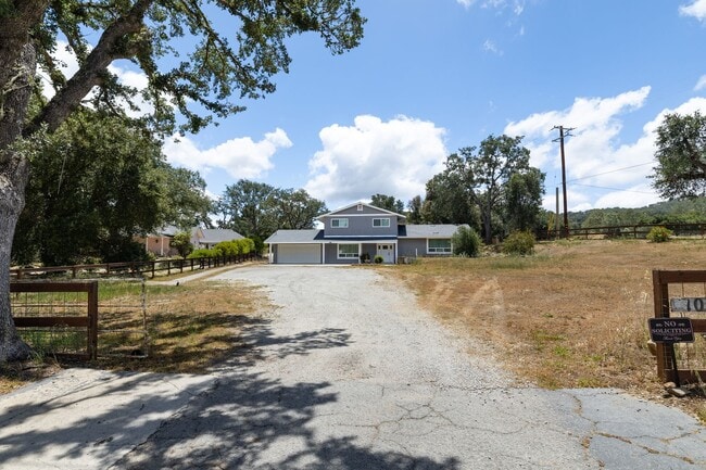 Photo - Beautiful 3B/3B Westside Atascadero