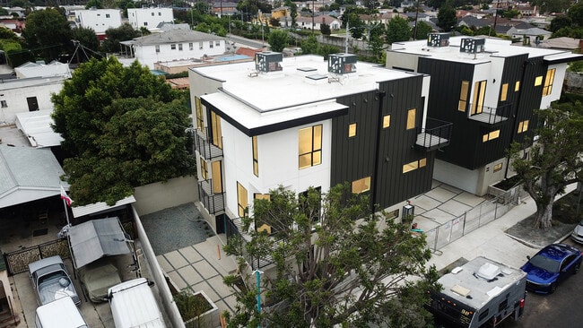 Building Photo - 3460 Virginia Rd