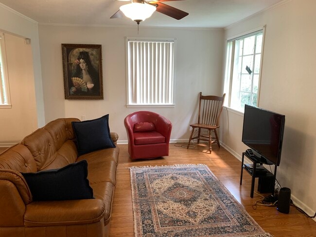 Photo - 1206 E Hanna Ave