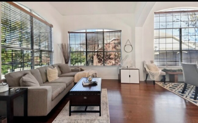 Photo - 2446 Chesterfield Rd