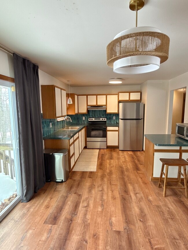 Photo - 314 Overlook Dr