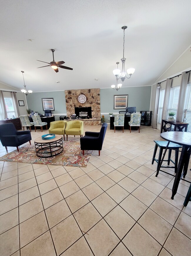 Windtree Apartment Homes