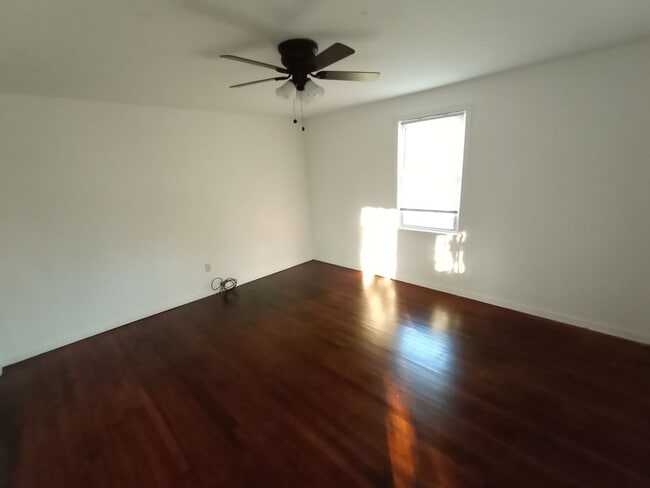Photo - 840 Orville Ave Unit #1