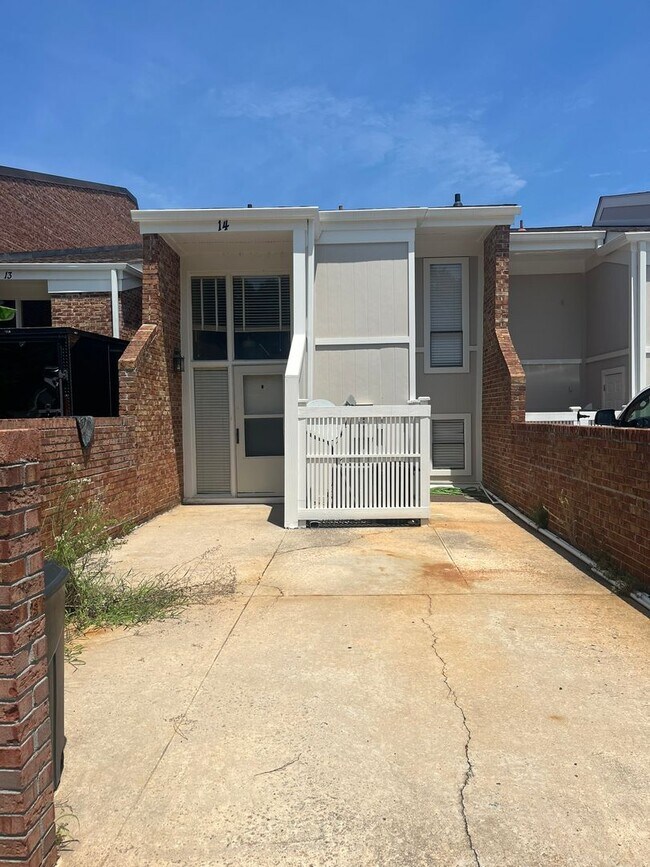 Photo - 14 Low Hill Ln