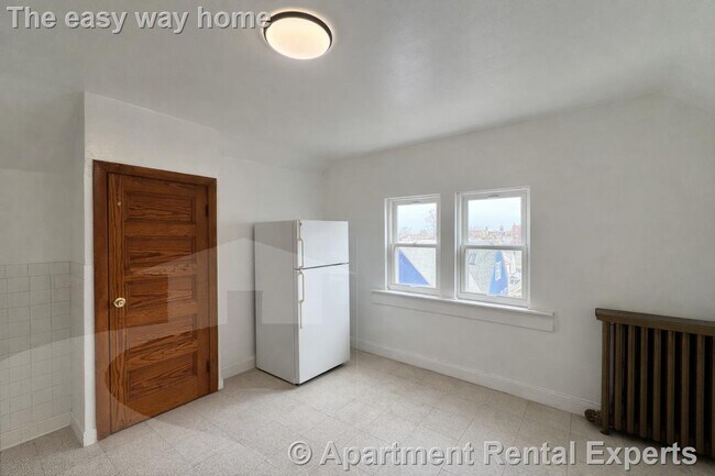 Photo - 145 Lowell St Unit #3