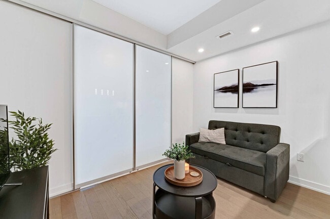Photo - 101 Queen St Unit SI ID1539496P