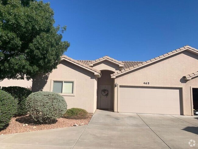 Building Photo - Grand Legacy Gem! Rental