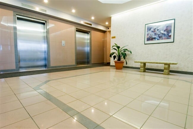 Photo - Greenbank Towers