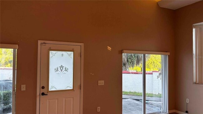 Photo - 9410 Citrus Glen Pl