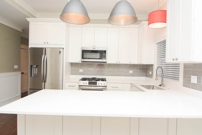 Photo - 3453 N Hoyne Ave Unit 2