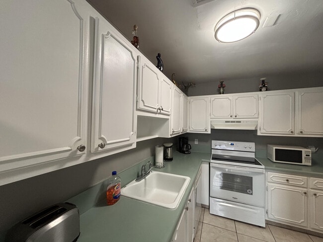 Photo - 1120 Boxwood Dr Unidad 104
