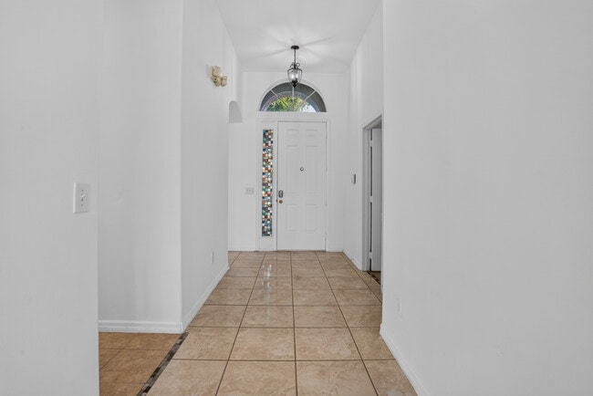 1058 Tuscan Hills Blvd