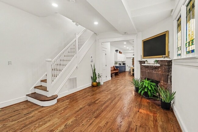 Photo - 2411 Madison Ave