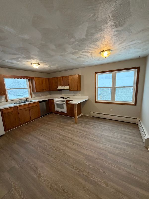 Photo - 44 Young Ave