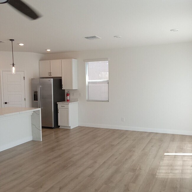 Photo - Luxurious Gated Community Dream Home!