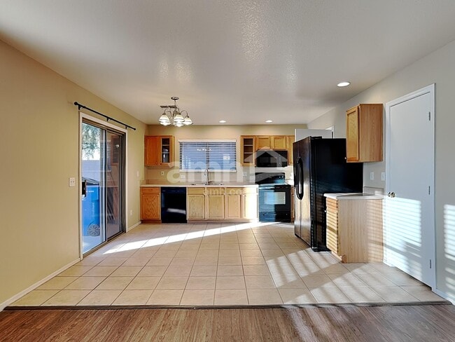 Photo - 2205 E 35th Ave