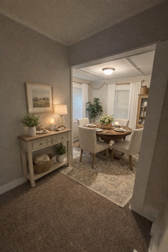 Photo - AVAILABLE NOW! MOVE IN SPECIAL! 3 Bedroom, 2 Bathroom in Kansas City! $1,425.00