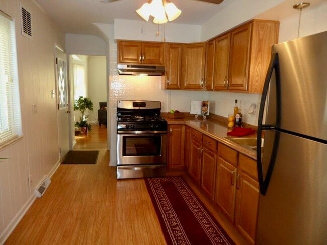 Photo - 3713 Roanoke Rd