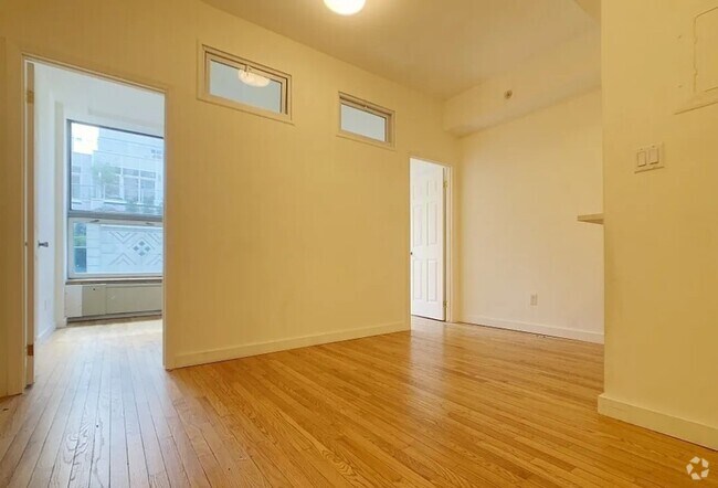 Building Photo - 102 Fulton St Unit 5F Rental