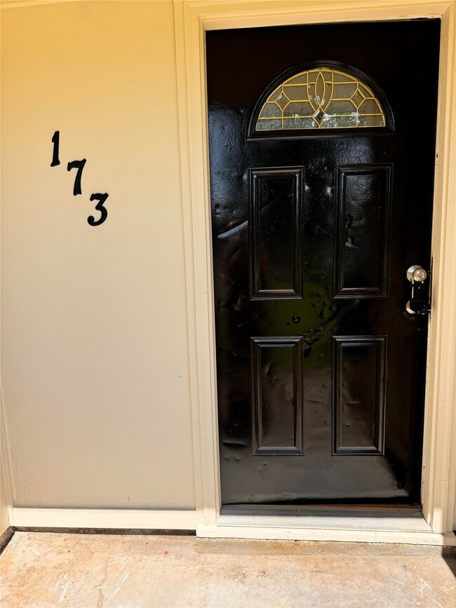Photo - 173 Briggs St