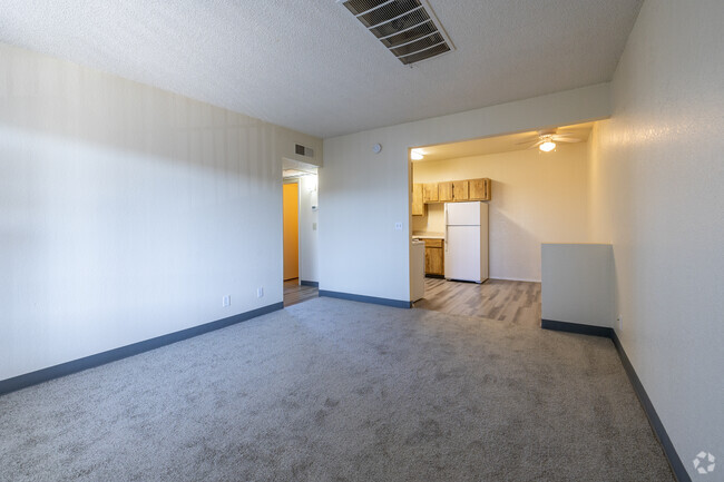 2bd, 1bth - Vista Alegre Apartments