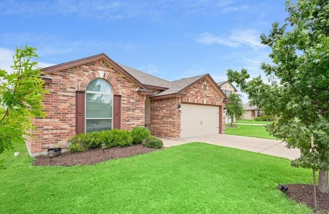 Photo - 203 Plata Ln