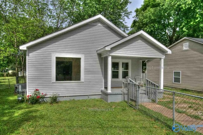 Building Photo - 2301 Kildare St NW Rental