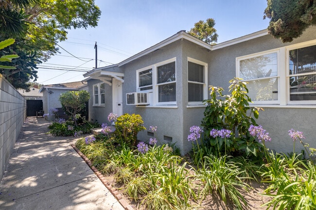 Photo - 3929 Sawtelle Blvd