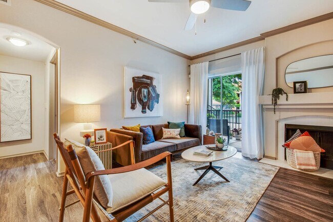 Building Photo - 13401 Metric Blvd