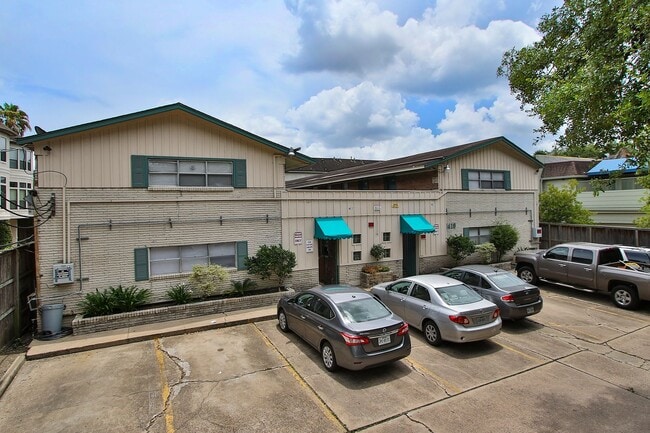 1419 Hyde Park